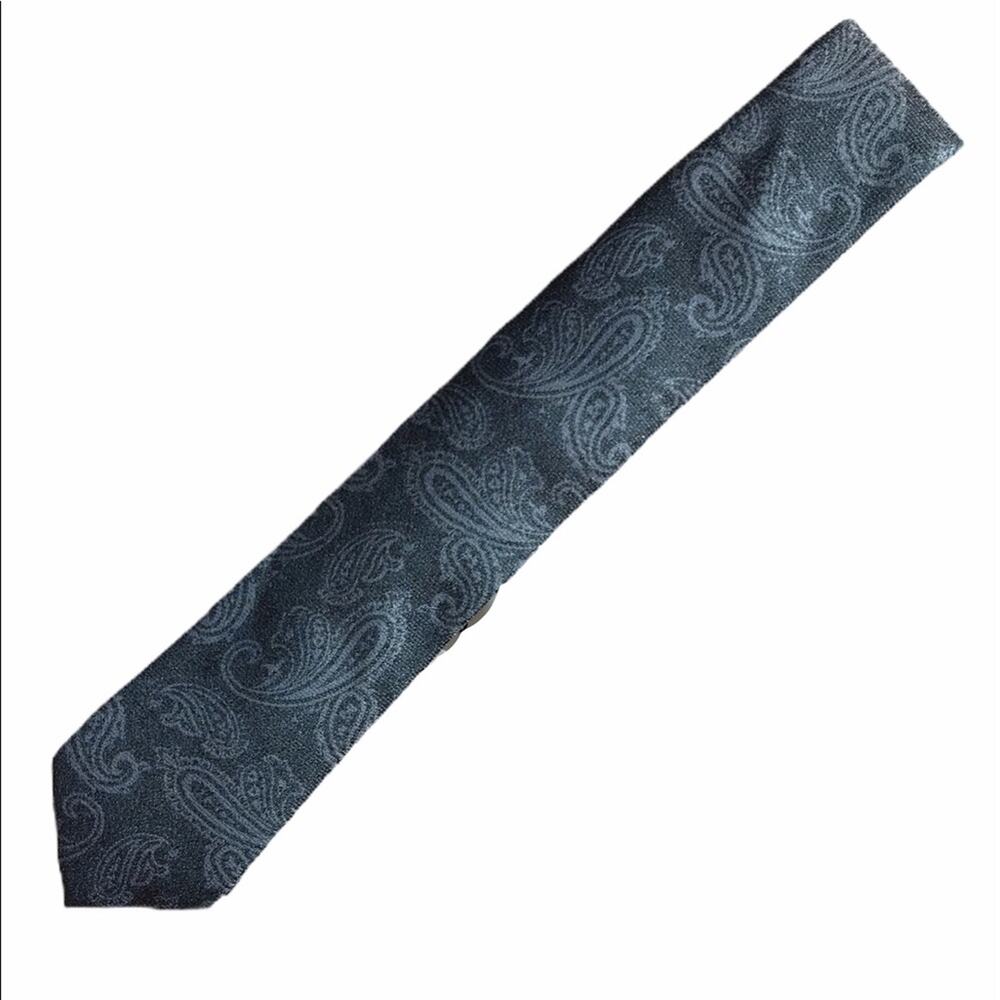 Jos A. Bank 1905 Collection Muted Paisley Long Tie